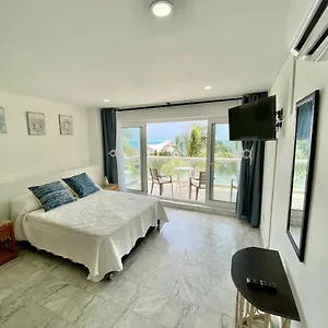 Exclusivos Con Playa Privada Apartment