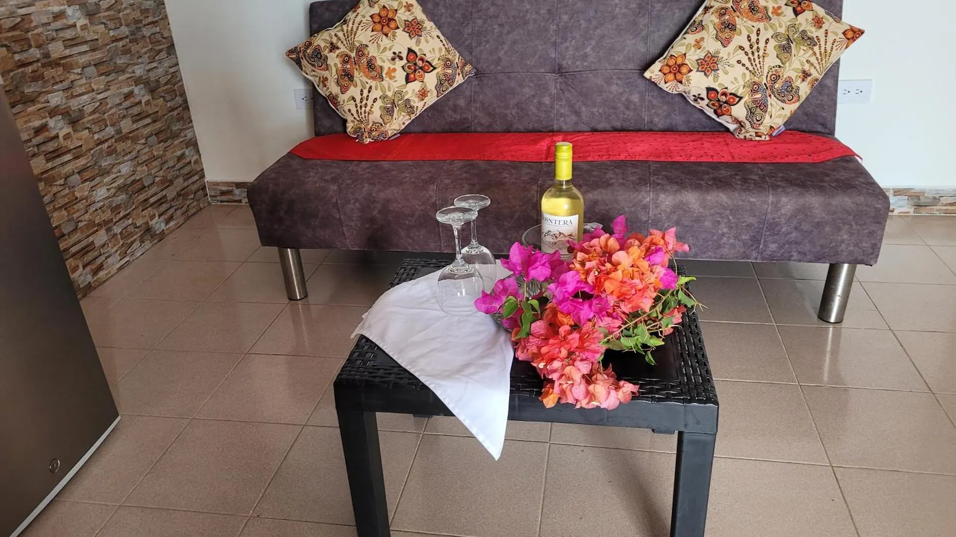 Homestay Cabanas Y Restaurante Miss Elma Fresh Water Bay Colombia