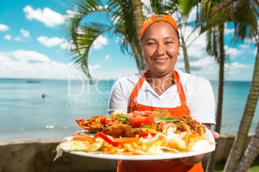 Cabanas Y Restaurante Miss Elma Fresh Water Bay Homestay